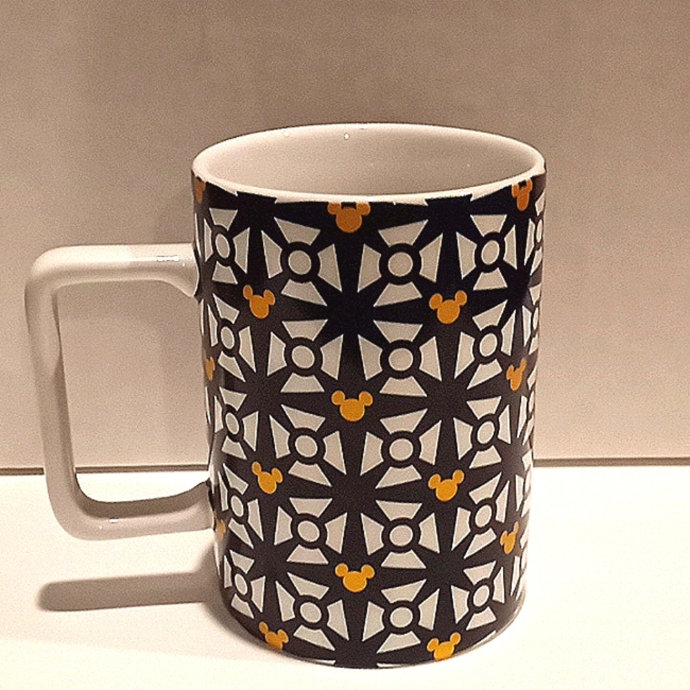 Mickey Mouse Mug Geometric Head Pattern Disney Navy Blue Gold Coffee /Tea Cup
